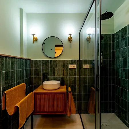 Cl2 En Pareja Jacuzzi Y Aparcamiento Apartment *