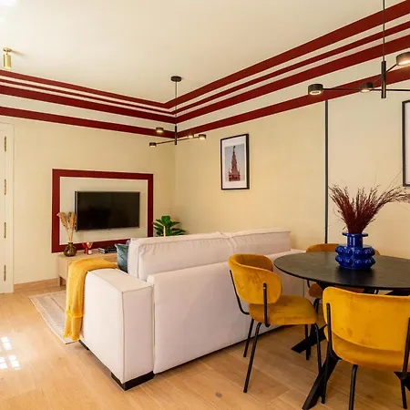 Apartment Cl2 En Pareja Jacuzzi Y Aparcamiento Seville