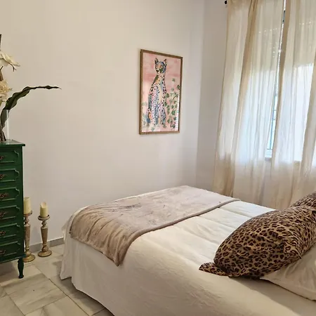 Calzada 10 Con Encanto Apartment Seville