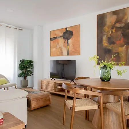 Apartamento Magno Gonzalez Cuadrado *