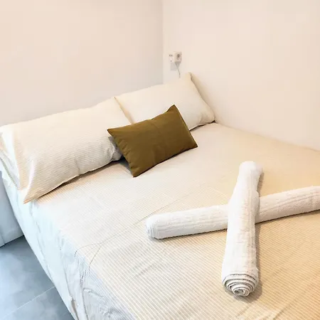 Bailen 1º Apartment