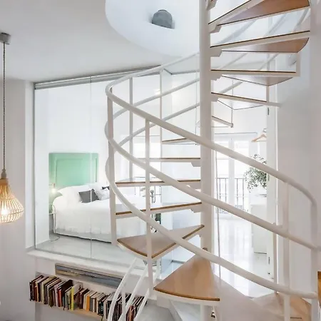 Impresionante Duplex Con Terraza Propia Seville