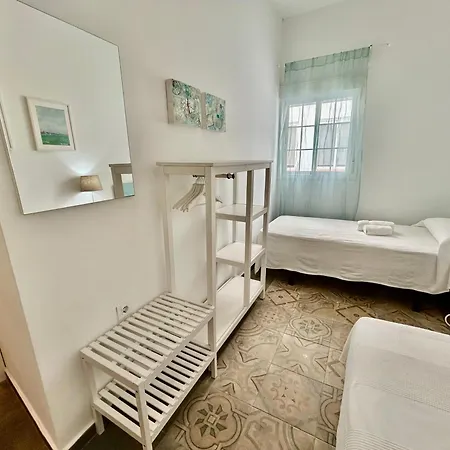 Apartment Acogedor 8pax 4bdr 2bth - Cozyhomesevilla1