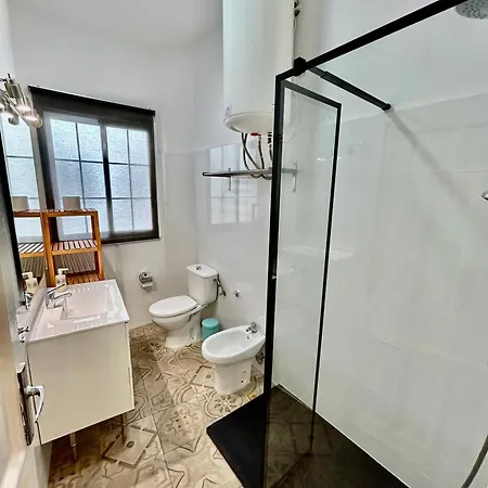 Acogedor 8pax 4bdr 2bth - Cozyhomesevilla1 Apartment