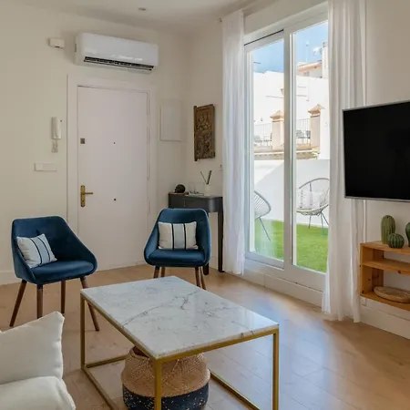 Luminoso Atico Con Terraza Privada Junto A La Catedral Apartment *