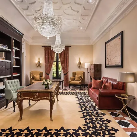 Hotel Alfonso Xiii, A Luxury Collection Hotel,