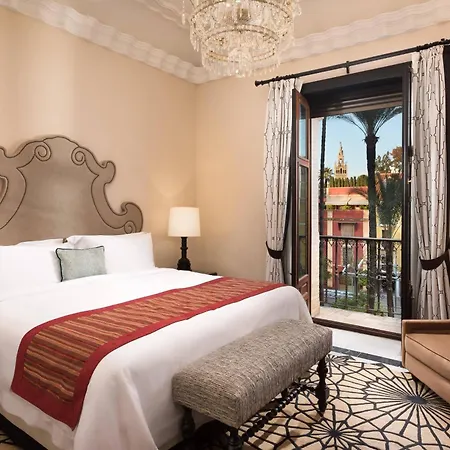 Alfonso Xiii, A Luxury Collection Hotel, 5*