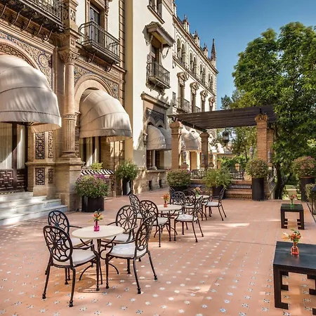 Alfonso Xiii, A Luxury Collection Hotel,