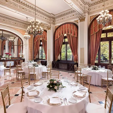 Alfonso Xiii, A Luxury Collection Hotel, Hotel 5*
