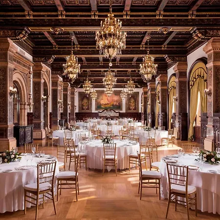 Hotel Alfonso Xiii, A Luxury Collection Hotel, 5*
