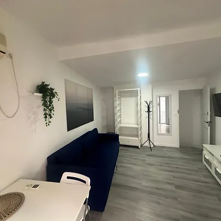 Calle Harinas 23 Apartment