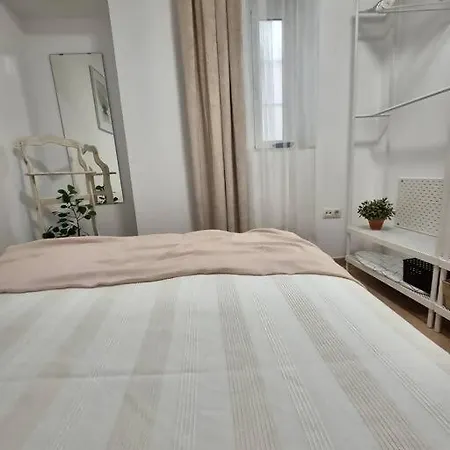 Hostfy Centro San * Seville