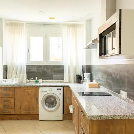 Apartment Plaza Nueva By Valcambre Seville