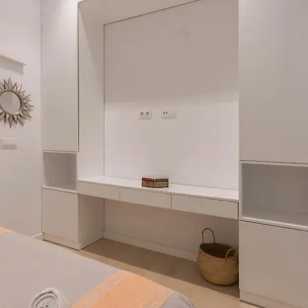 New And Charming In San Lorenzo Neighbourhood