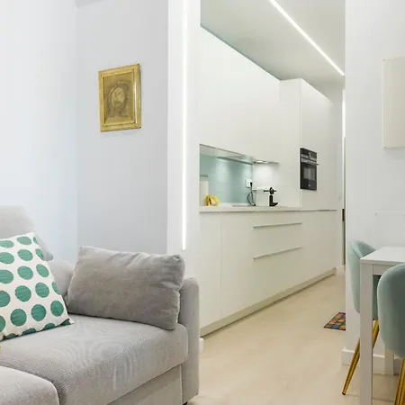 New And Charming In San Lorenzo Neighbourhood