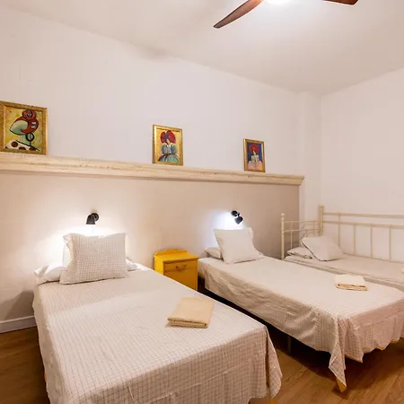 House Sevillana Parking *