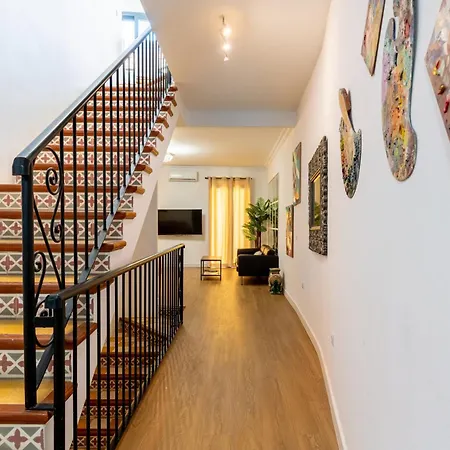 House Sevillana Parking