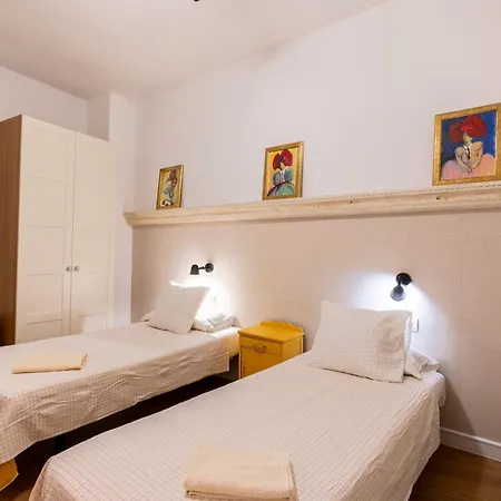 House Sevillana Parking Apartmán