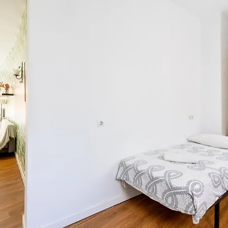 House Sevillana Parking Sevilla