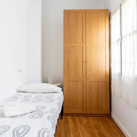 House Sevillana Parking *