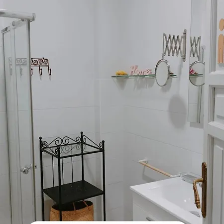 En La Plaza Dona Elvira, 7 Apartment Seville