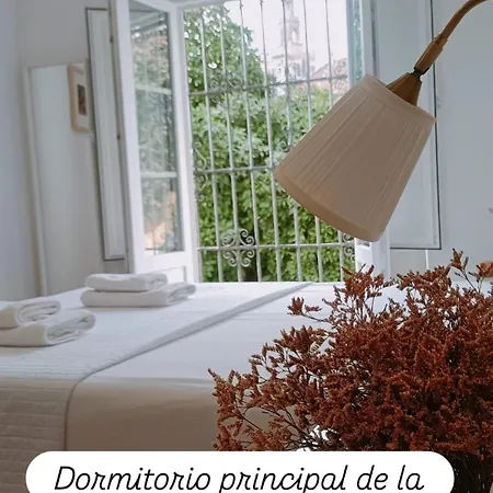 En La Plaza Dona Elvira, 7 Apartment Seville