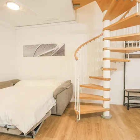 Claudia Apartment