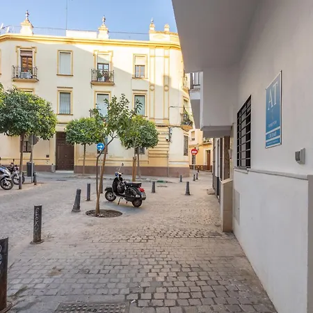 Nine O'clock Castellar By Valcambre Apartment
