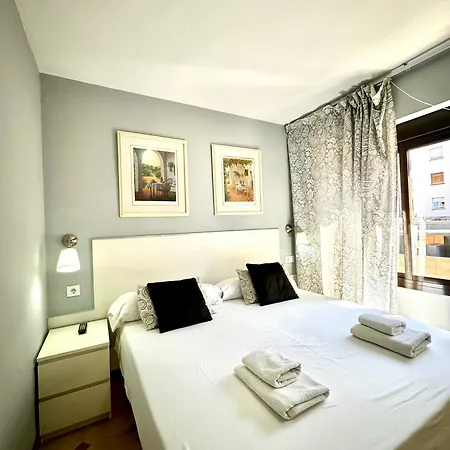 Rentalsevilla A Orillas Del Guadalquivir Apartamento Sevilla