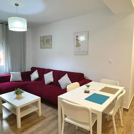 Triana Roomable * Seville
