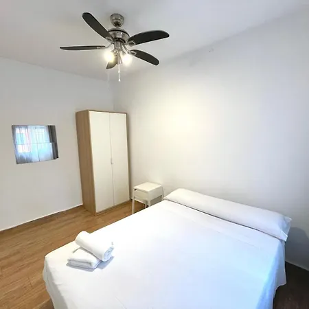 Triana Roomable Apartment *