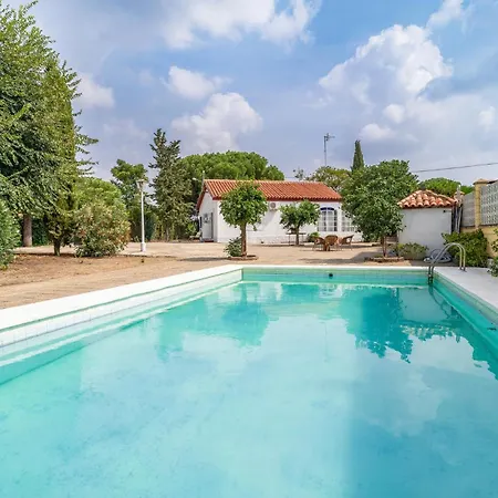 Gorgeous In With Kitchen * Seville