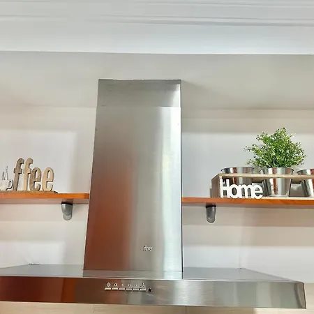 Apartment 10 Minutos Centro Sevilla, Moderno Y Con Parking Gratis Seville