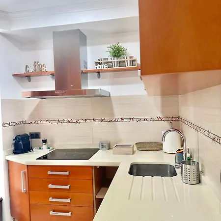 10 Minutos Centro Sevilla, Moderno Y Con Parking Gratis Apartment
