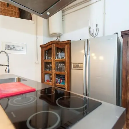 Appartamento Loft Soho, Free Garage, Downtown