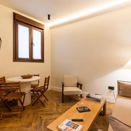 Gravina 56 Apartamento *