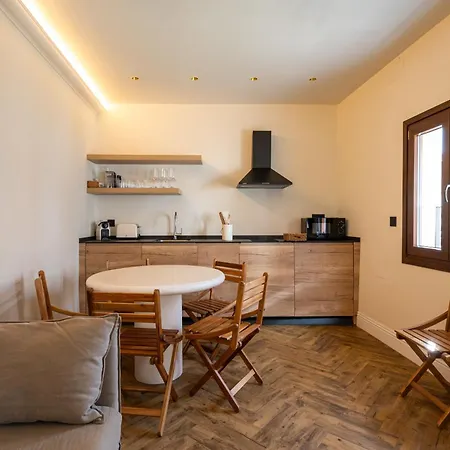 Gravina 56