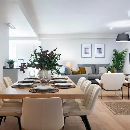 Magno Castelar Apartment Seville