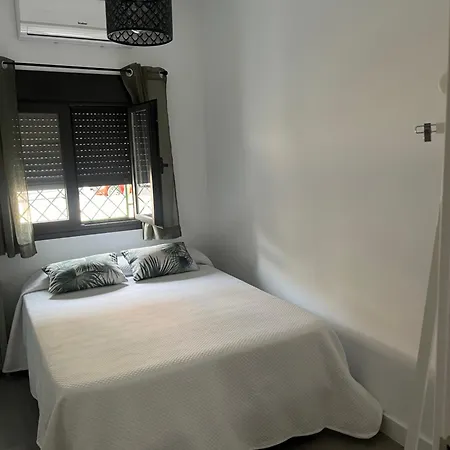 Luis Montoto Apartment *