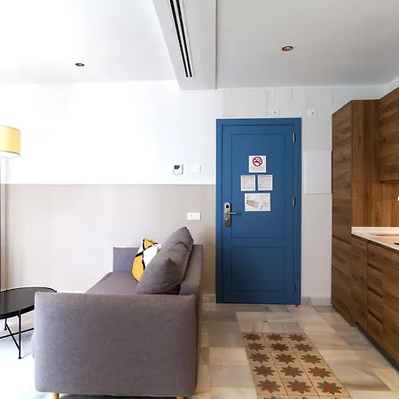 Feelathome San Lorenzo Apartment *