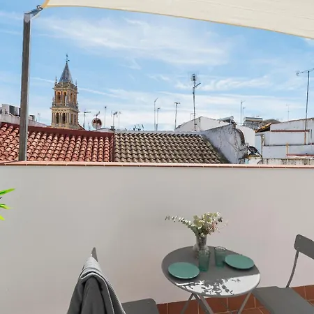 Appartement Anfitrion Triana 3 *