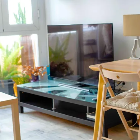 Location - Loft In Historic Center Apartment