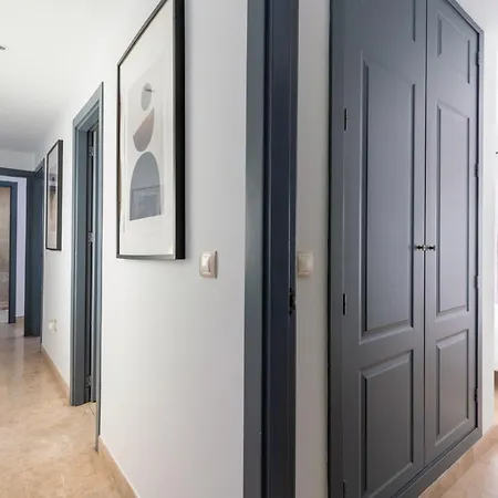 3 Y 2 Banos Junto Al Rio Apartment *