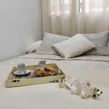 Apartment Hostfy Giralda *