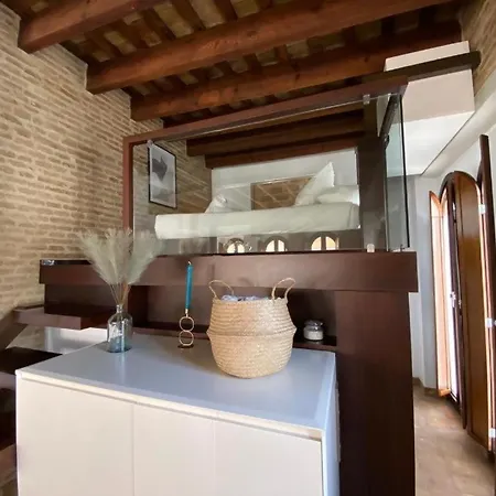 Hostfy Centro Puerta Osario Apartment