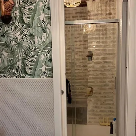 Casa Duque Compartida Familiar 1-Habitacion Con Bano Propio Séjour chez l'habitant *