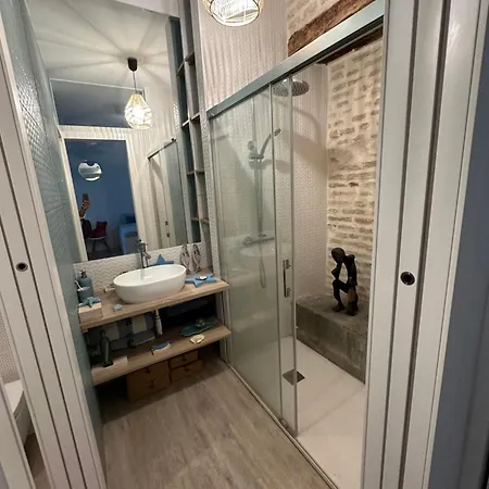 Casa Duque Compartida Familiar 1-Habitacion Con Bano Propio Séjour chez l'habitant *