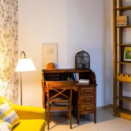 Casa Farandula