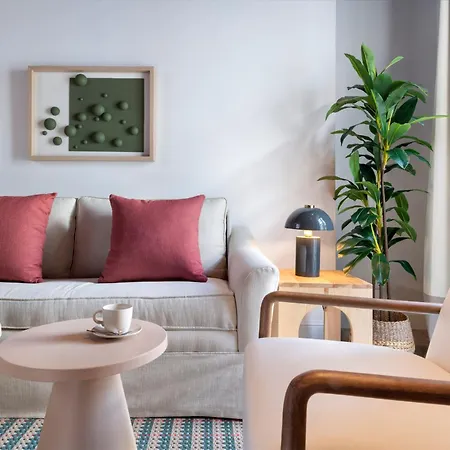 Casa Bedoya & Colors By Magno *