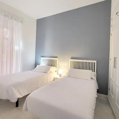 Walk To The Cathedral 2 Bedrooms Terrace *
